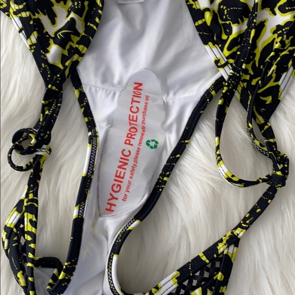 TOPSHOP Bikini Bottom Sz 6 - Picture 4 of 5